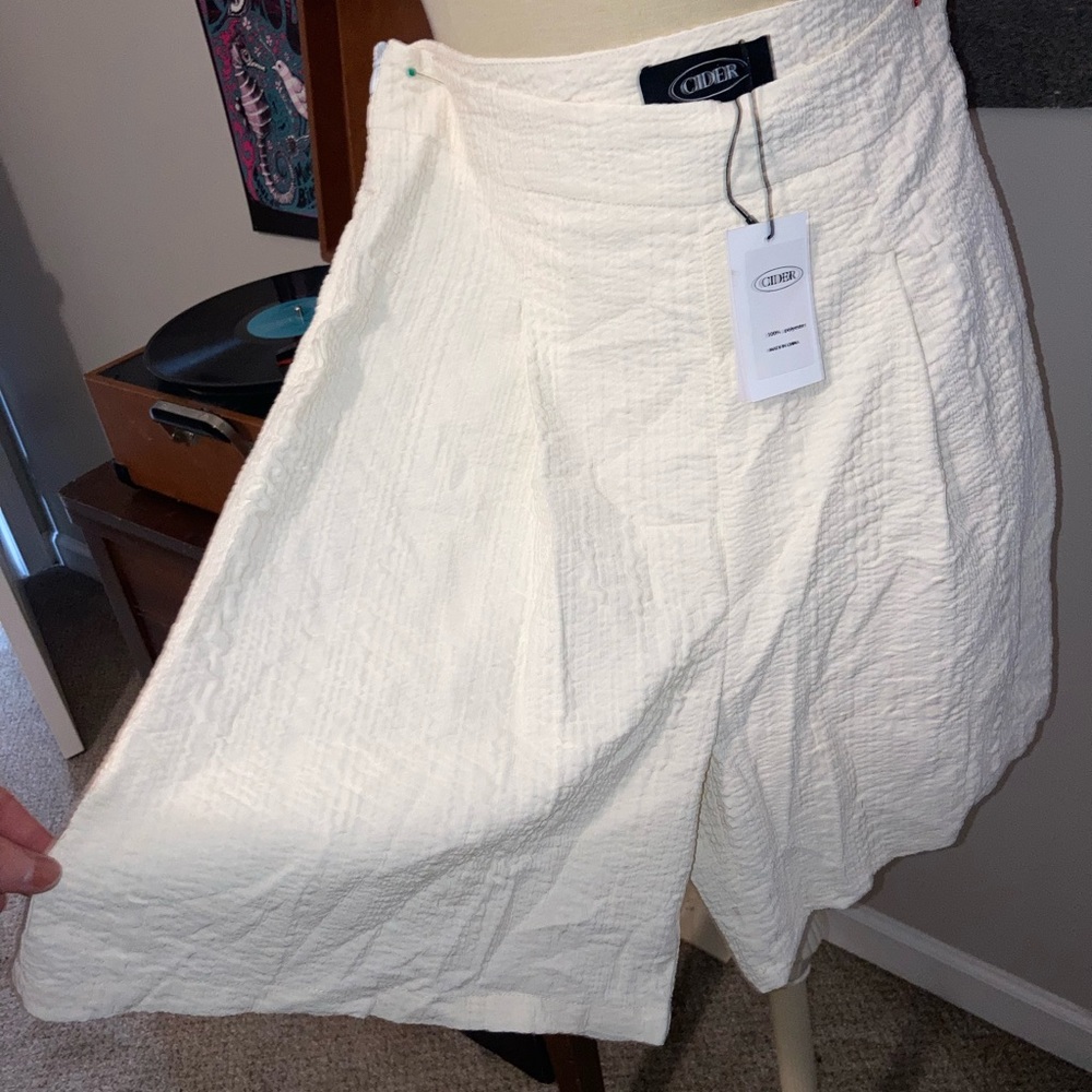 Cider Polyester Chiffon High Waisted Shorts
